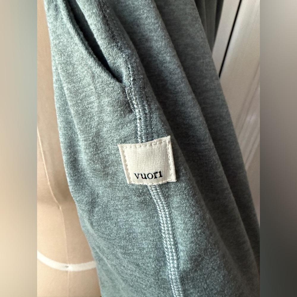 Vuori Women’s Performance Joggers - Picture 7 of 9